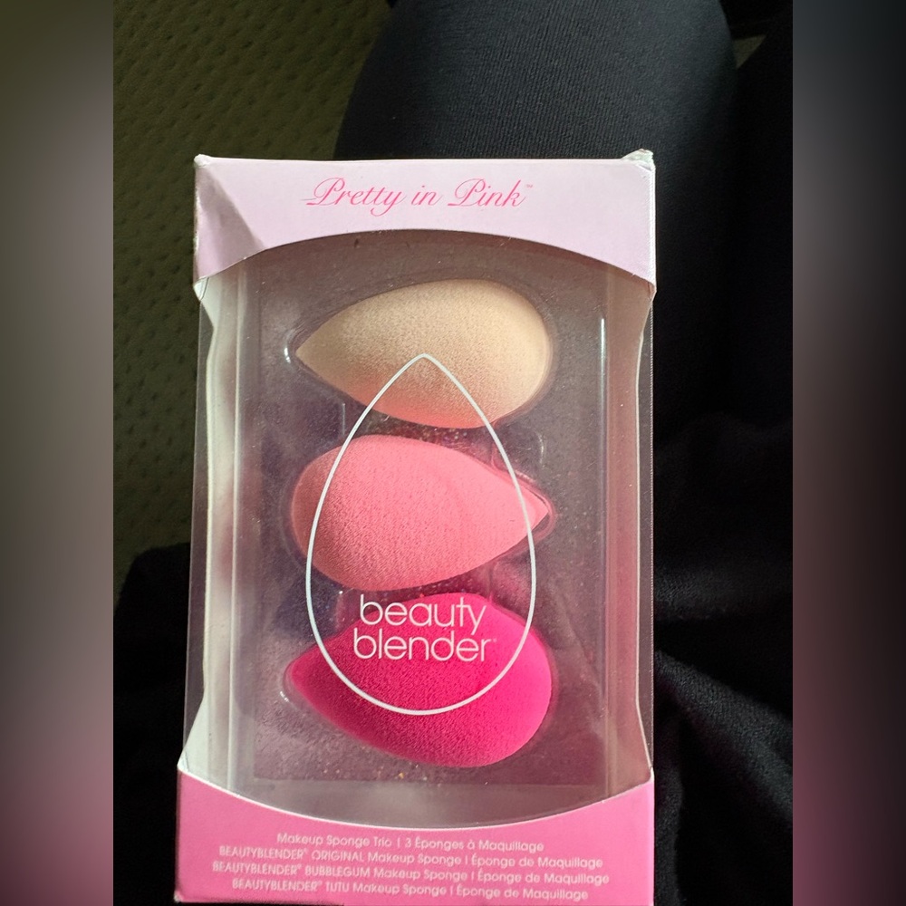 Brand new beautyblender Pretty In Pink Set